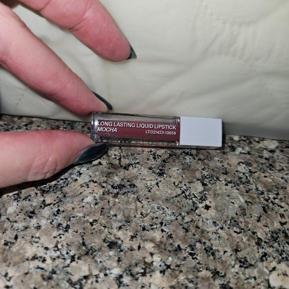 🤩3/$15! NWOT Ofra Long Lasting Liquid Lipstick in "Mocha" - Picture 2 of 4